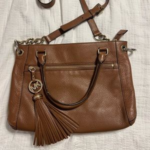 Michael Kors Purse. Good condition